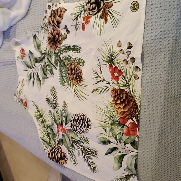 Michel Design Works Apron "Pinecones" (#20) - Picture 1 of 5